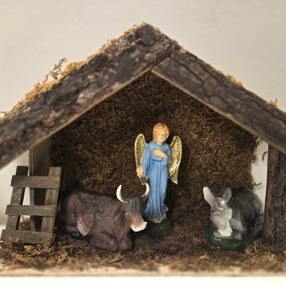 Vintage 15-piece, Nativity scene marked "Italy" (with creche) - Picture 11 of 14